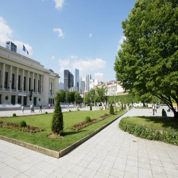 Vente Immobilier Professionnel Murs commerciaux Puteaux 92800